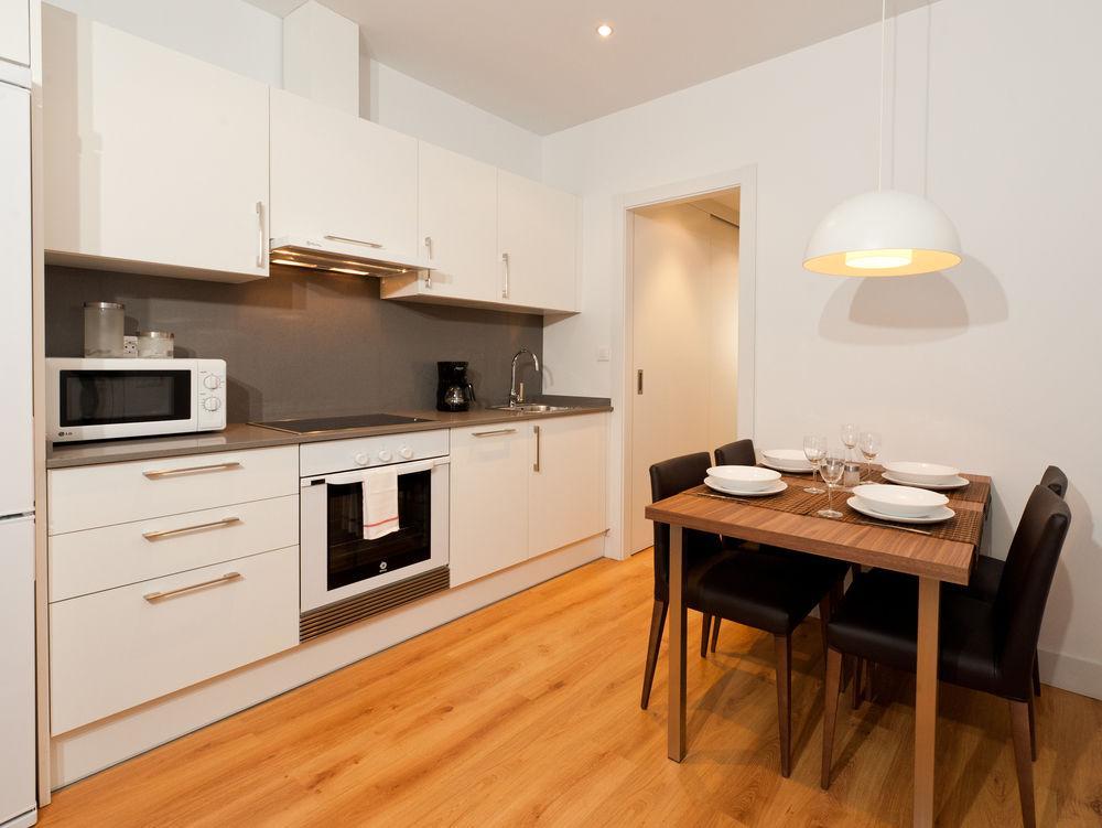Weflating Gracia Apartment Barcelona Ngoại thất bức ảnh