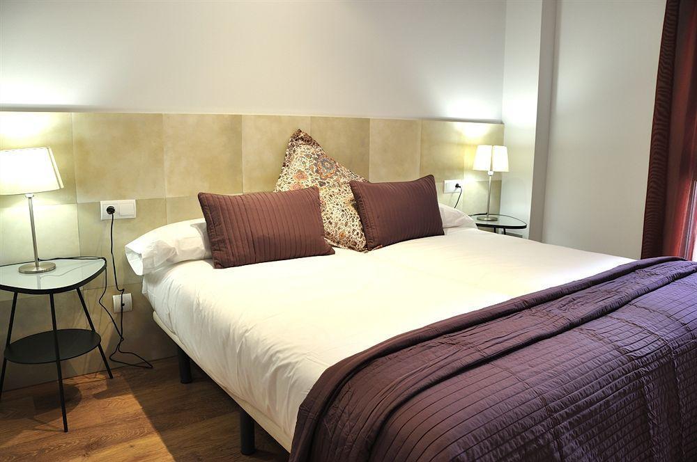 Weflating Gracia Apartment Barcelona Ngoại thất bức ảnh