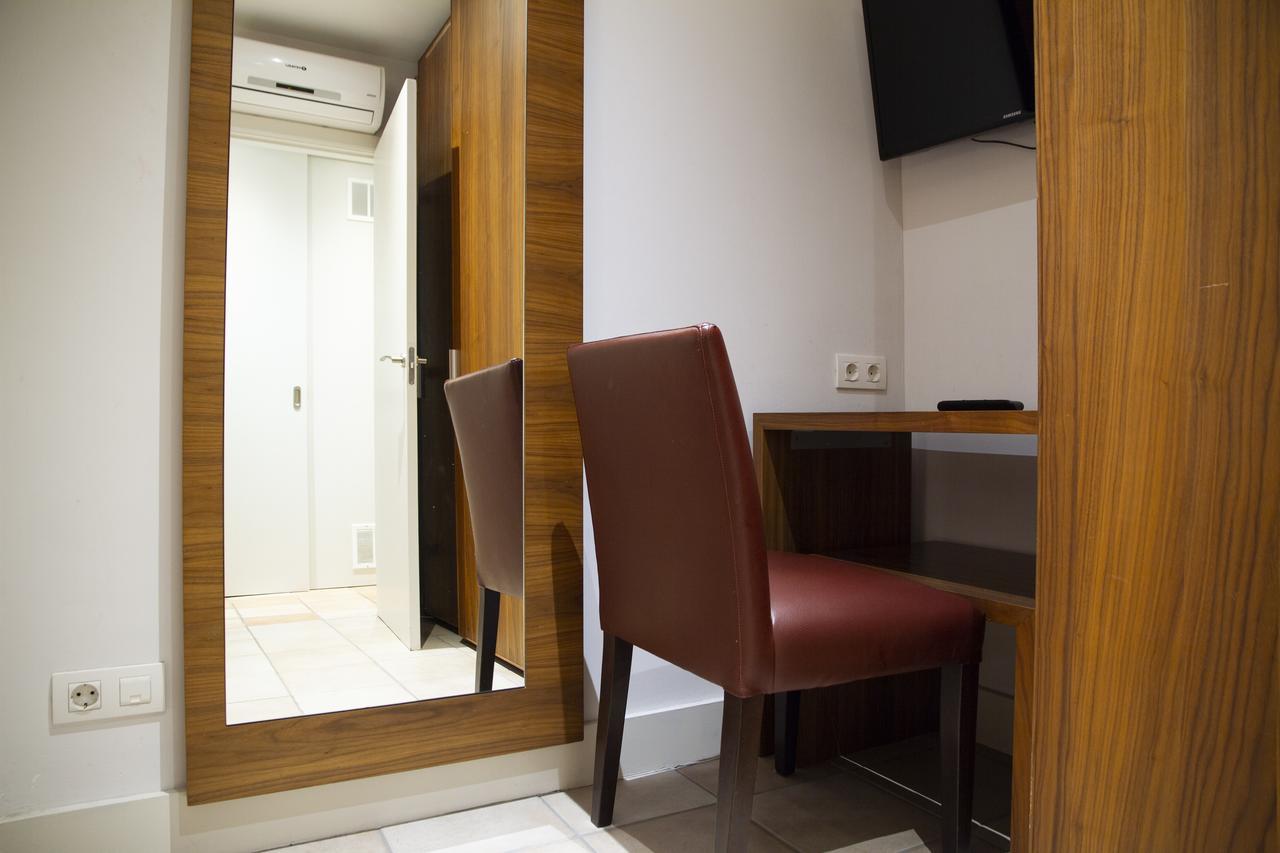 Weflating Gracia Apartment Barcelona Ngoại thất bức ảnh